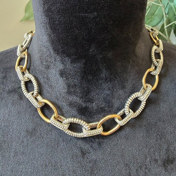 Womens Gold Tone Classic Cable Link Chain Necklace Jewelry with Toggle Clasp - Picture 1 of 6
